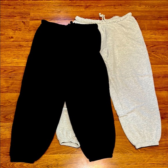 Old Navy Lot of 2 Black and Gray Jogger Pants Large - Picture 1 of 5